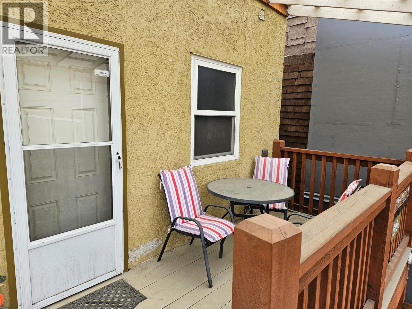 618 7Th Avenue, Keremeos, BC - Outdoor With Deck Patio Veranda With Exterior