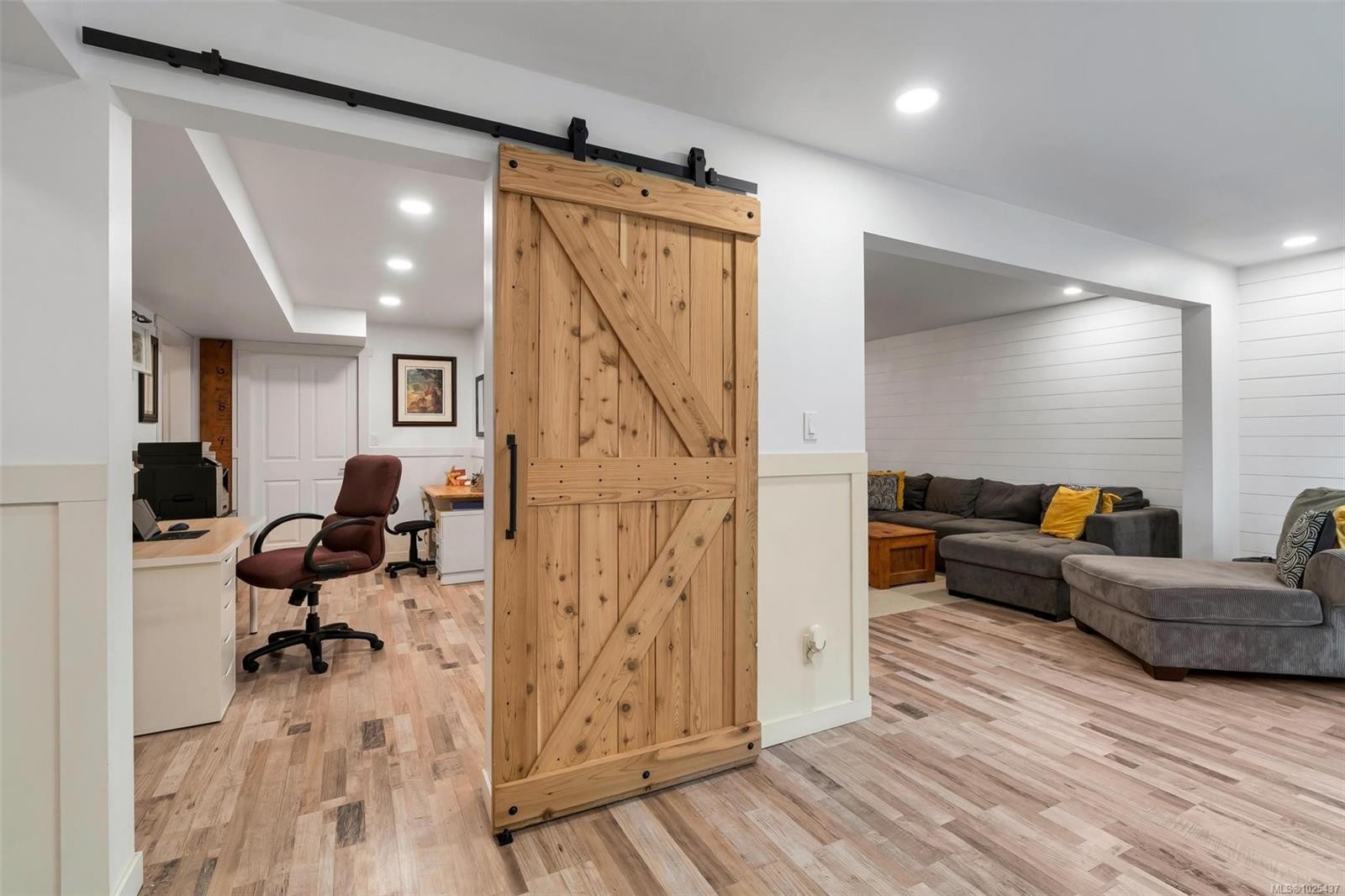 9023 Crofton Rd, Chemainus, BC