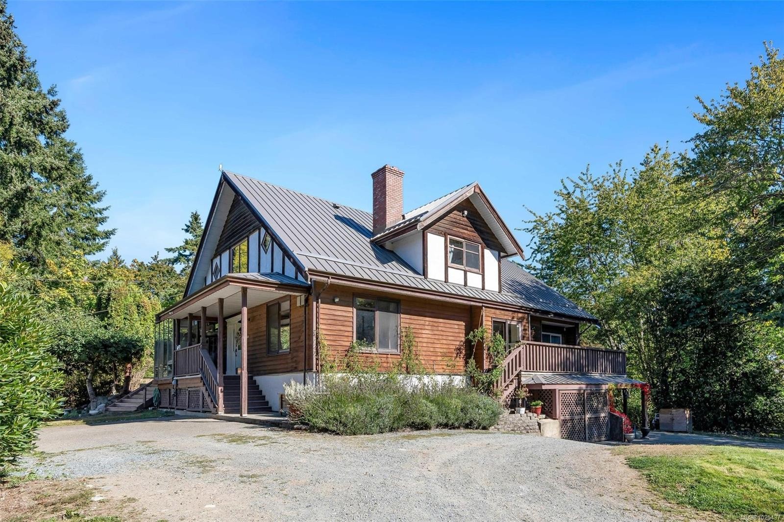 9023 Crofton Rd, Chemainus, BC