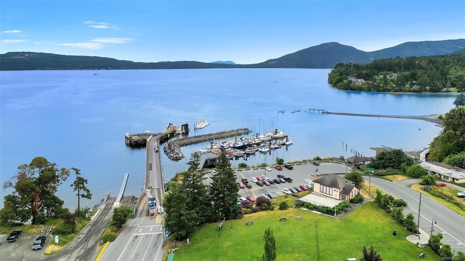 9023 Crofton Rd, Chemainus, BC