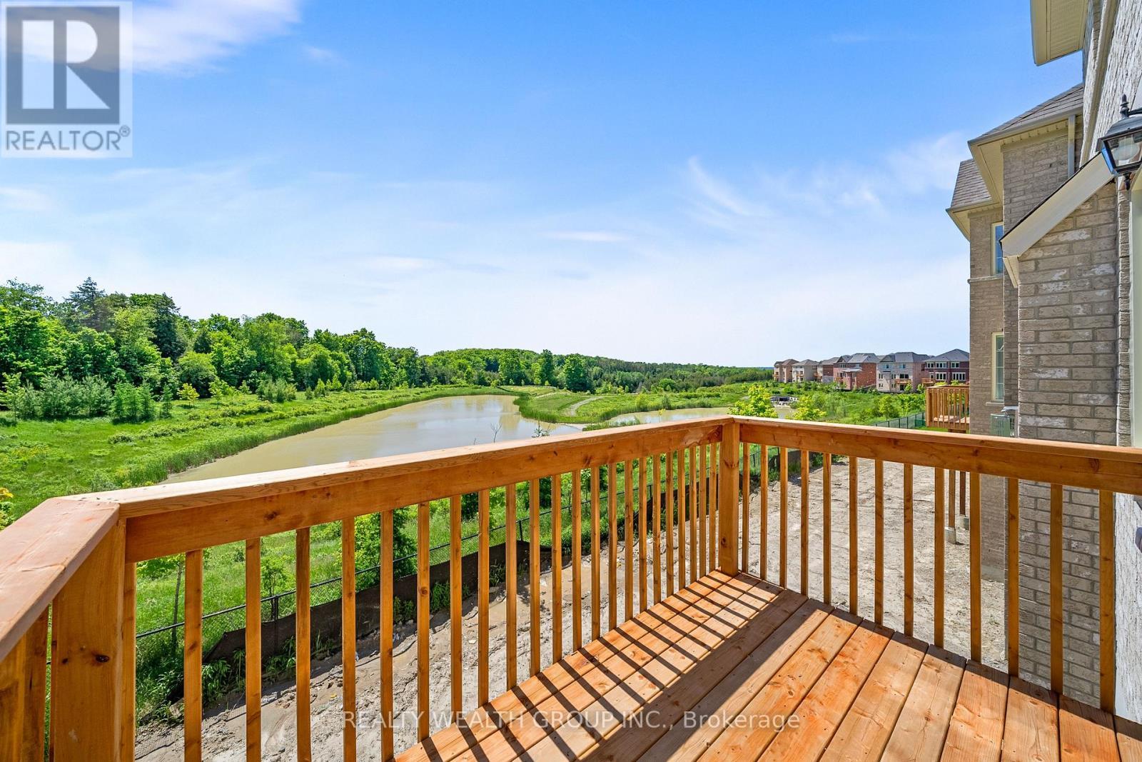 261 Seaview Heights, East Gwillimbury, ON - Outdoor