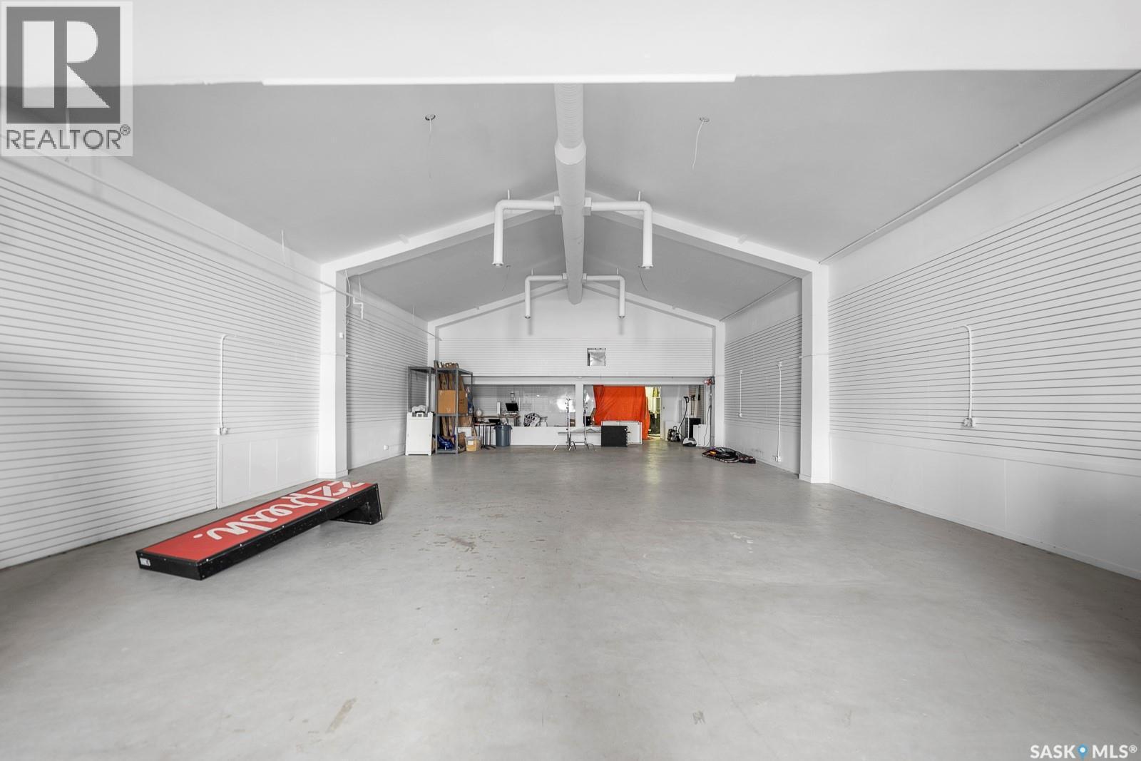 1300 8Th Avenue, Regina, SK