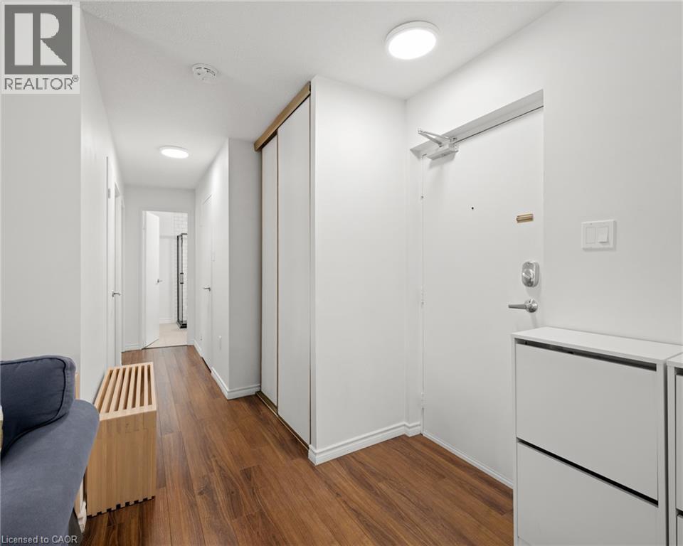 279 Chandler Drive Unit# 203, Kitchener, ON - Indoor Photo Showing Other Room