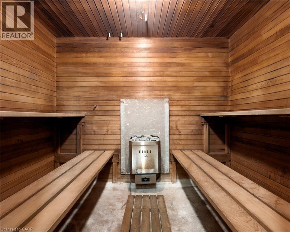 279 Chandler Drive Unit# 203, Kitchener, ON - Indoor Photo Showing Other Room