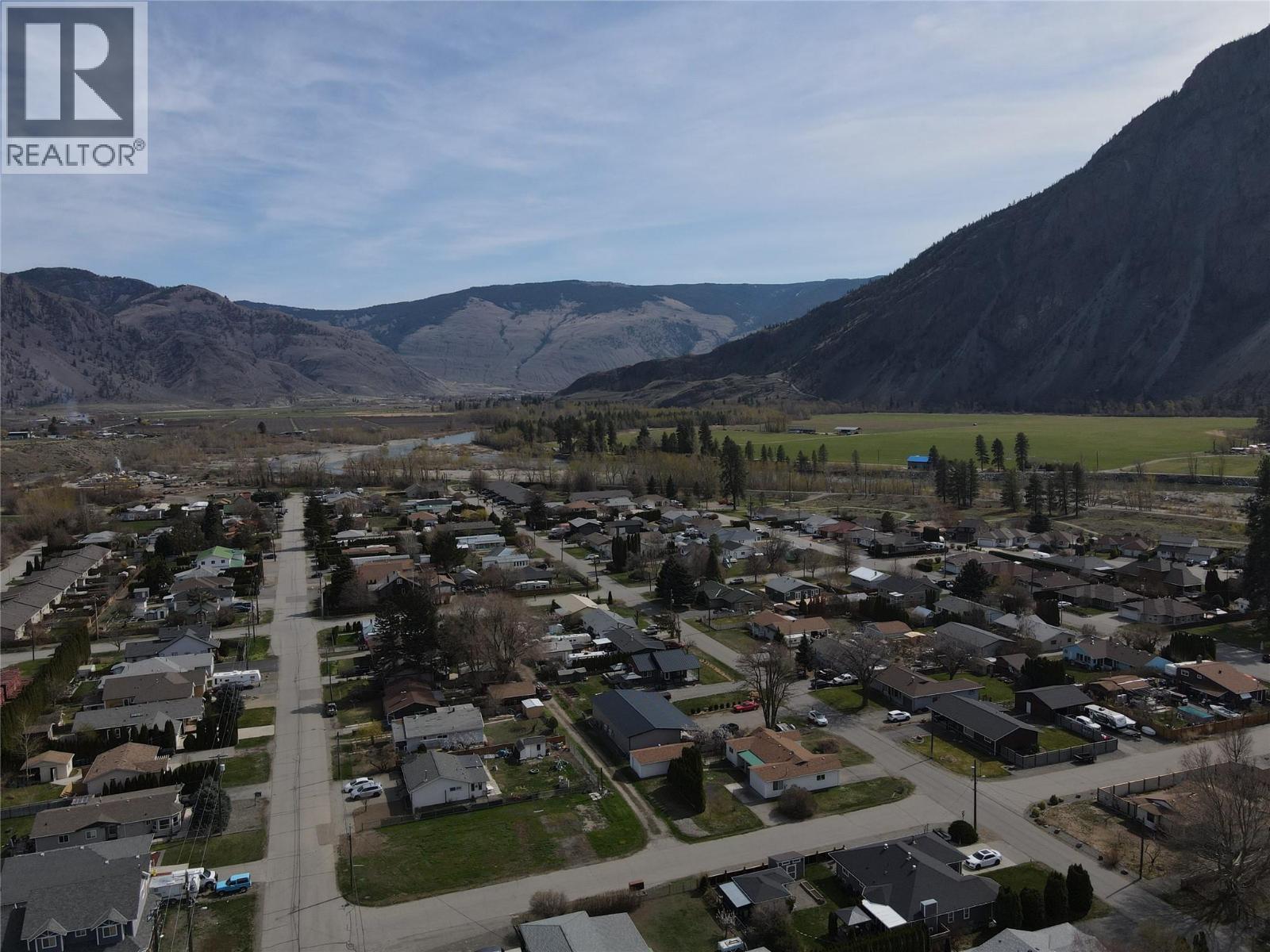 604 11Th Avenue, Keremeos, BC - Outdoor With View