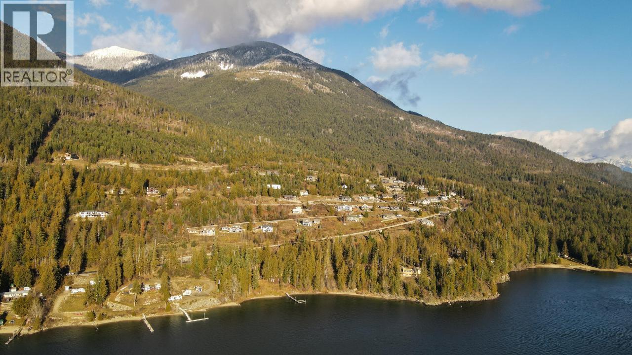 6802 Marian Lane, Nelson, BC