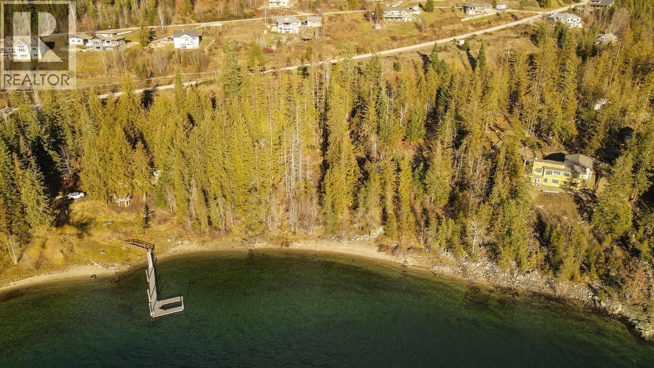 6802 Marian Lane, Nelson, BC