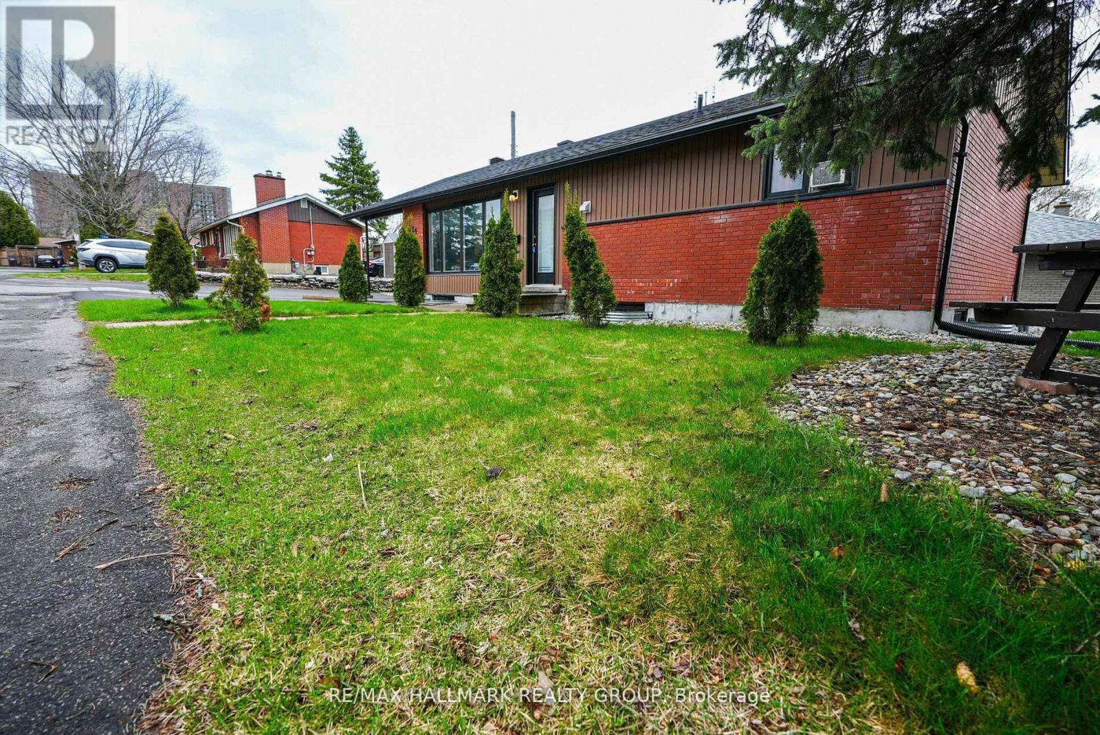 924 Bermuda Avenue, Ottawa, ON - Outdoor