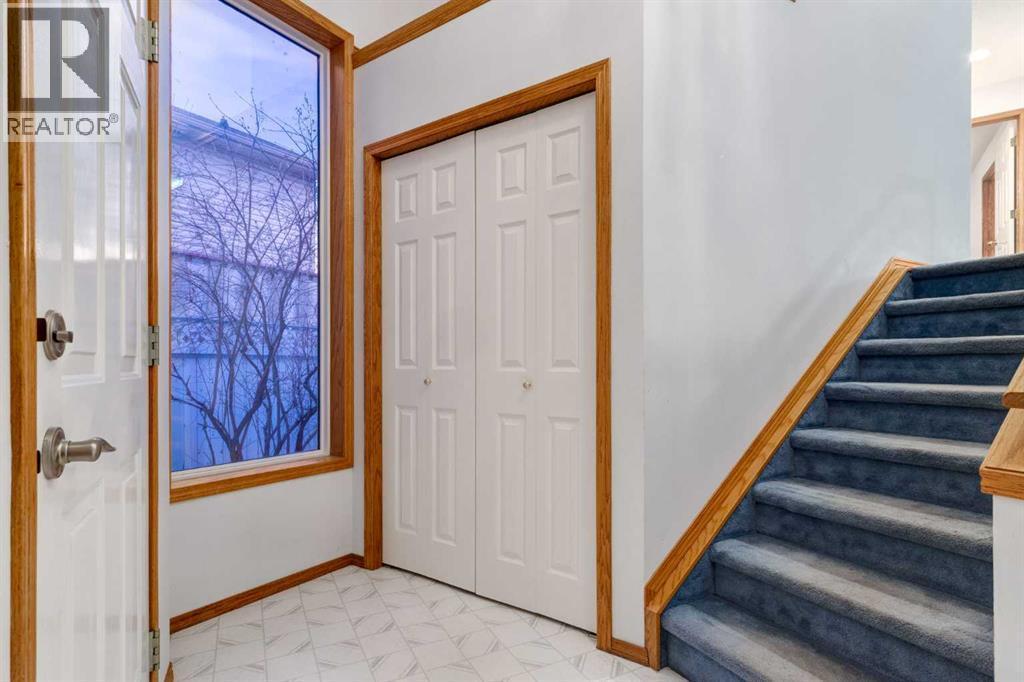 20 Willowbrook Gate Nw, Airdrie, AB - Indoor Photo Showing Other Room