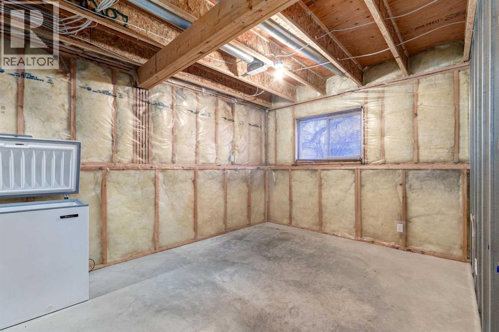 20 Willowbrook Gate Nw, Airdrie, AB - Indoor Photo Showing Basement