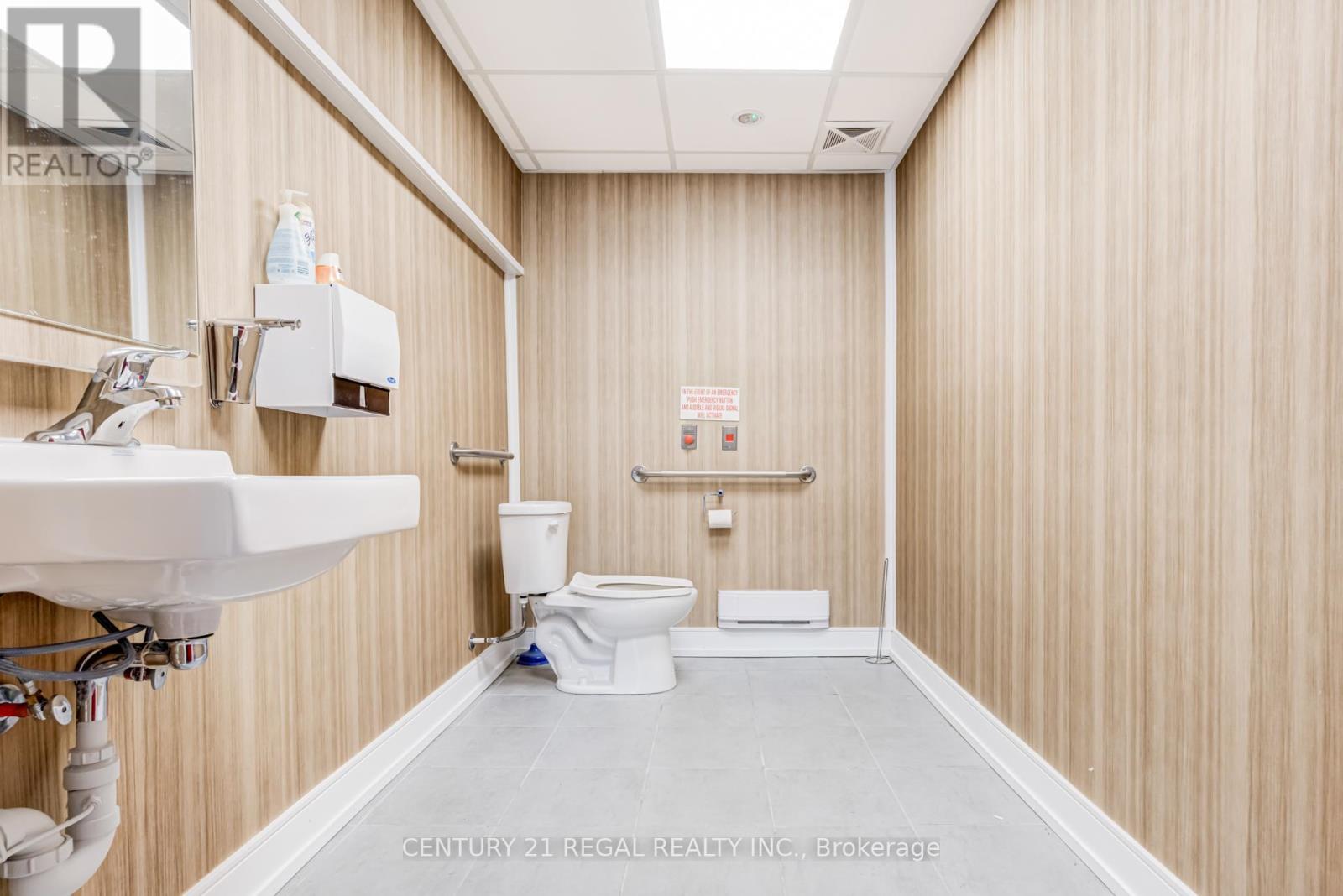 1008 Lagoon Street, Mississauga, ON