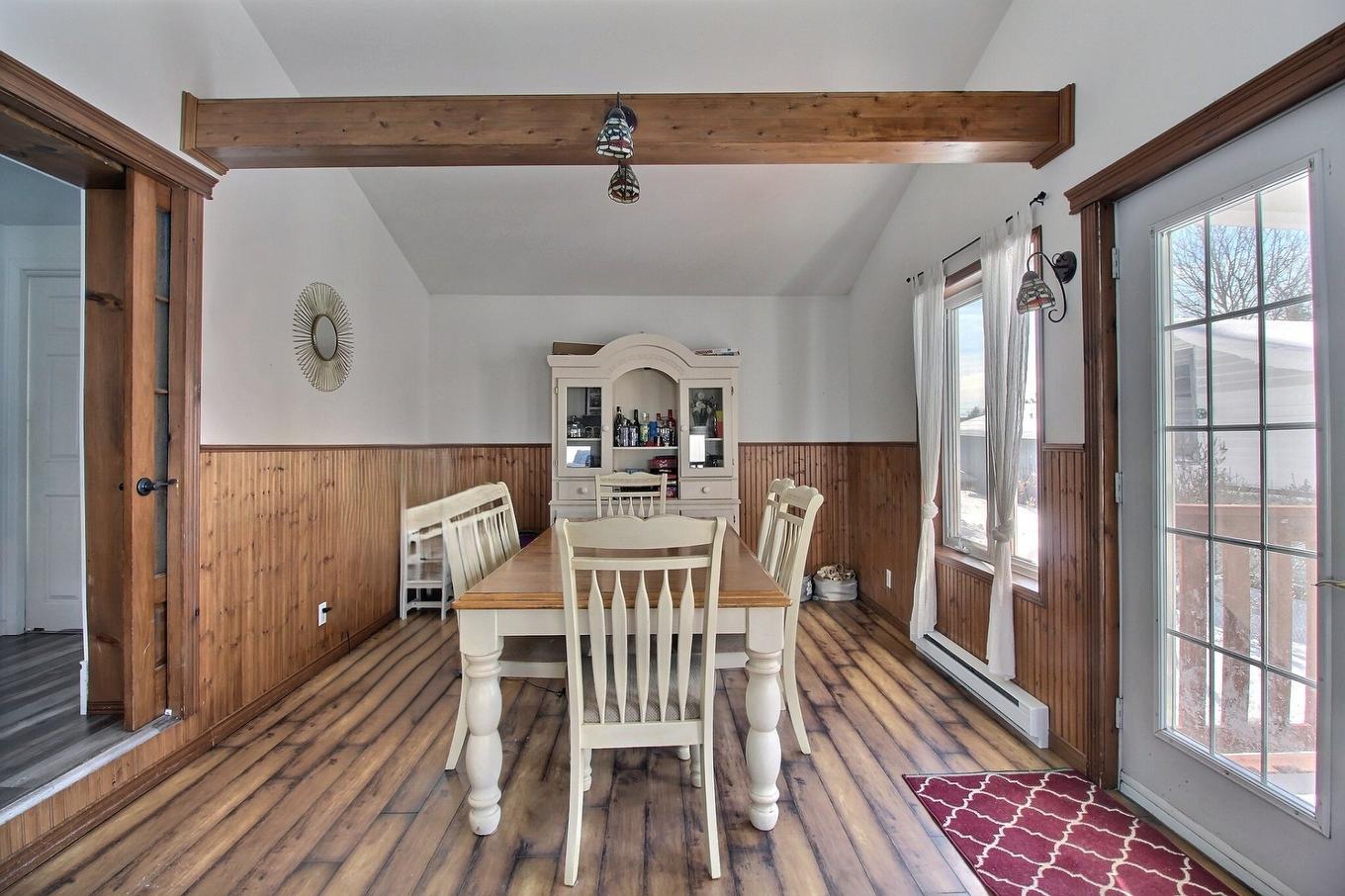 Dining room - 185 Rue Principale (Courcelles), Courcelles/Saint-Évariste, QC - Indoor Photo Showing Dining Room