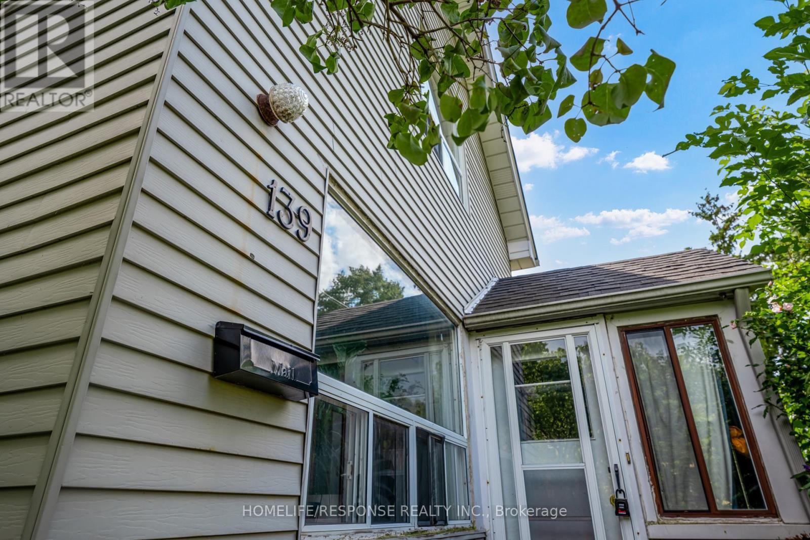 139 Hay Avenue, Toronto, ON - Outdoor