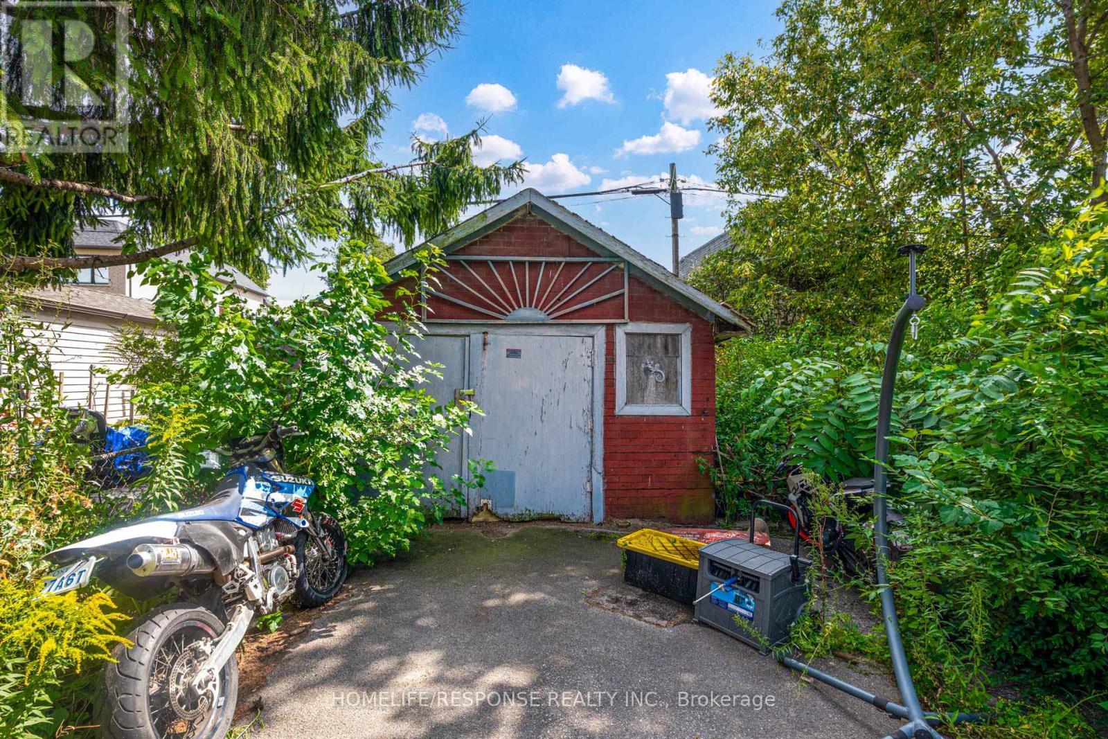 139 Hay Avenue, Toronto, ON - Outdoor