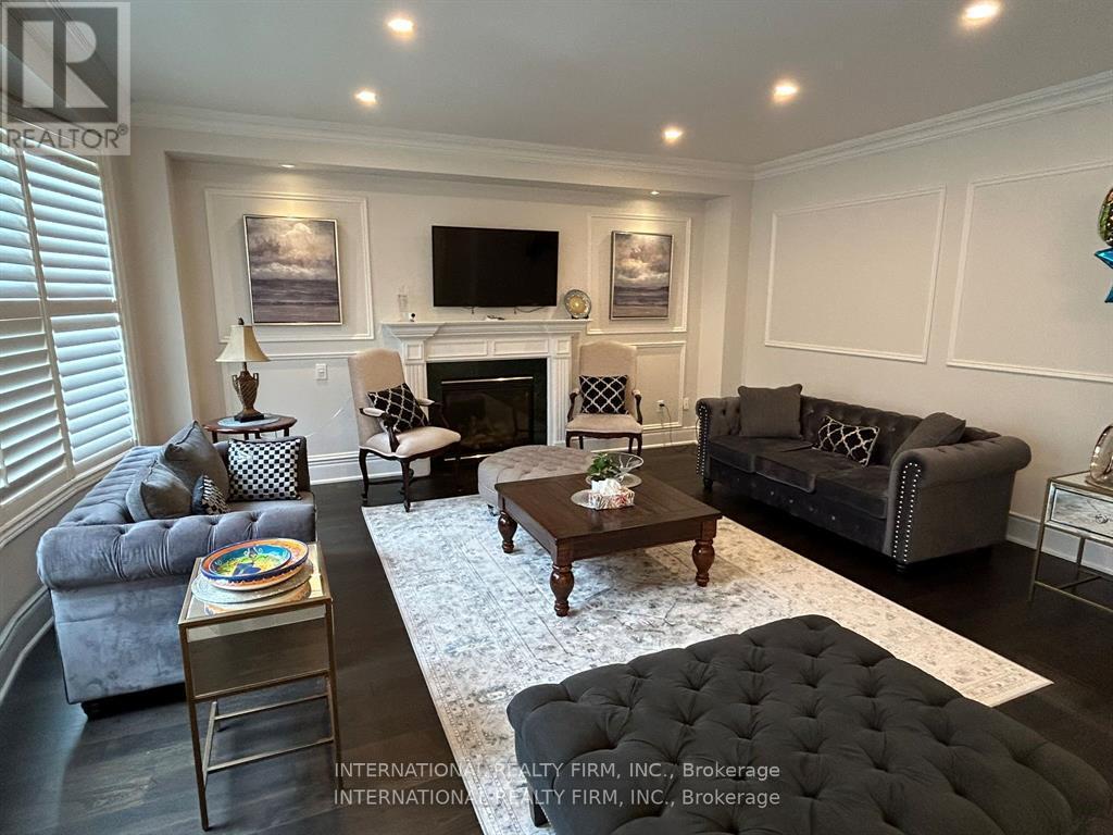 4205 Sarazen Drive, Burlington, ON - Indoor Photo Showing Living Room With Fireplace