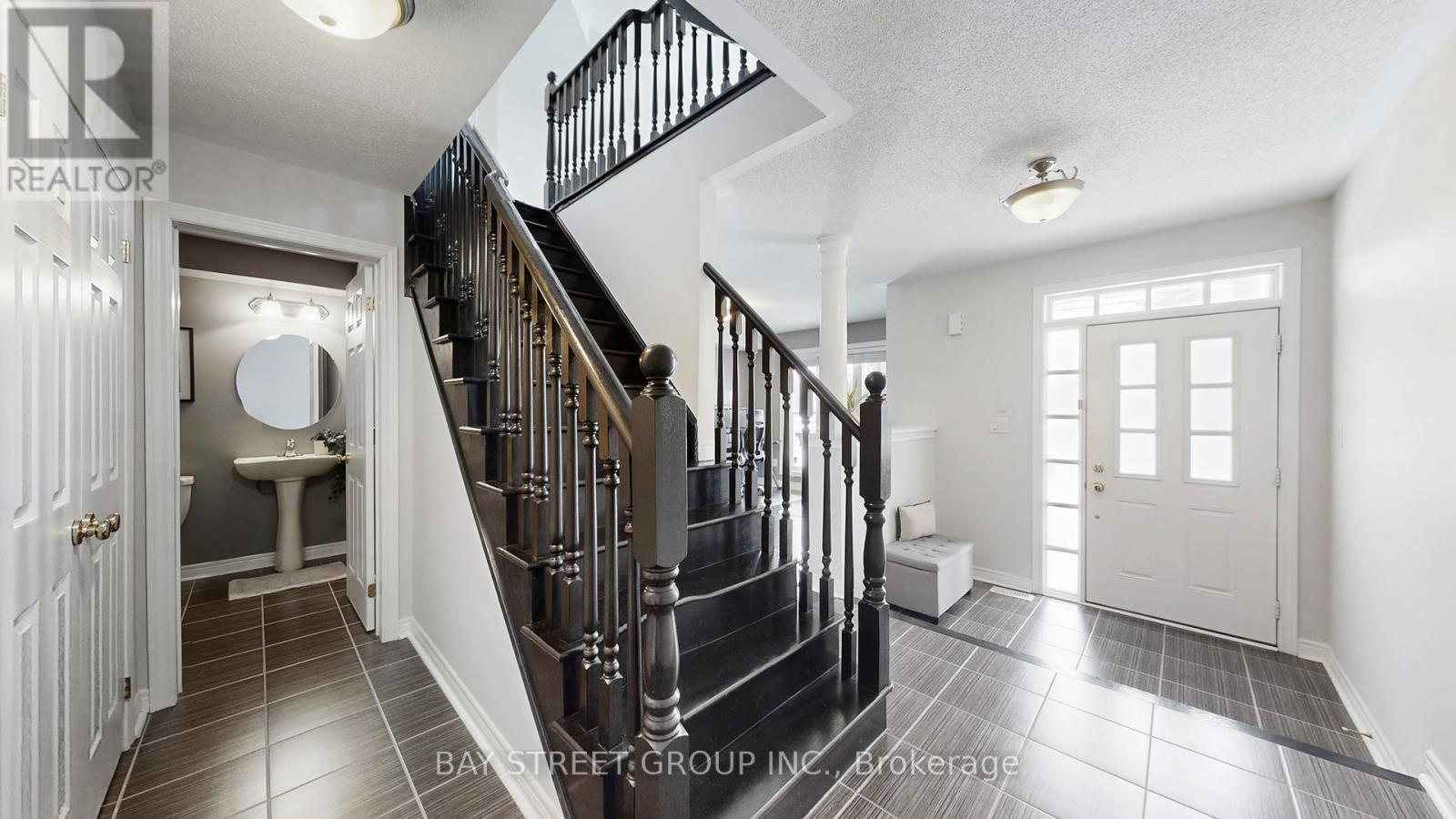 2914 Elgin Mills Road E, Markham, ON - Indoor Photo Showing Other Room