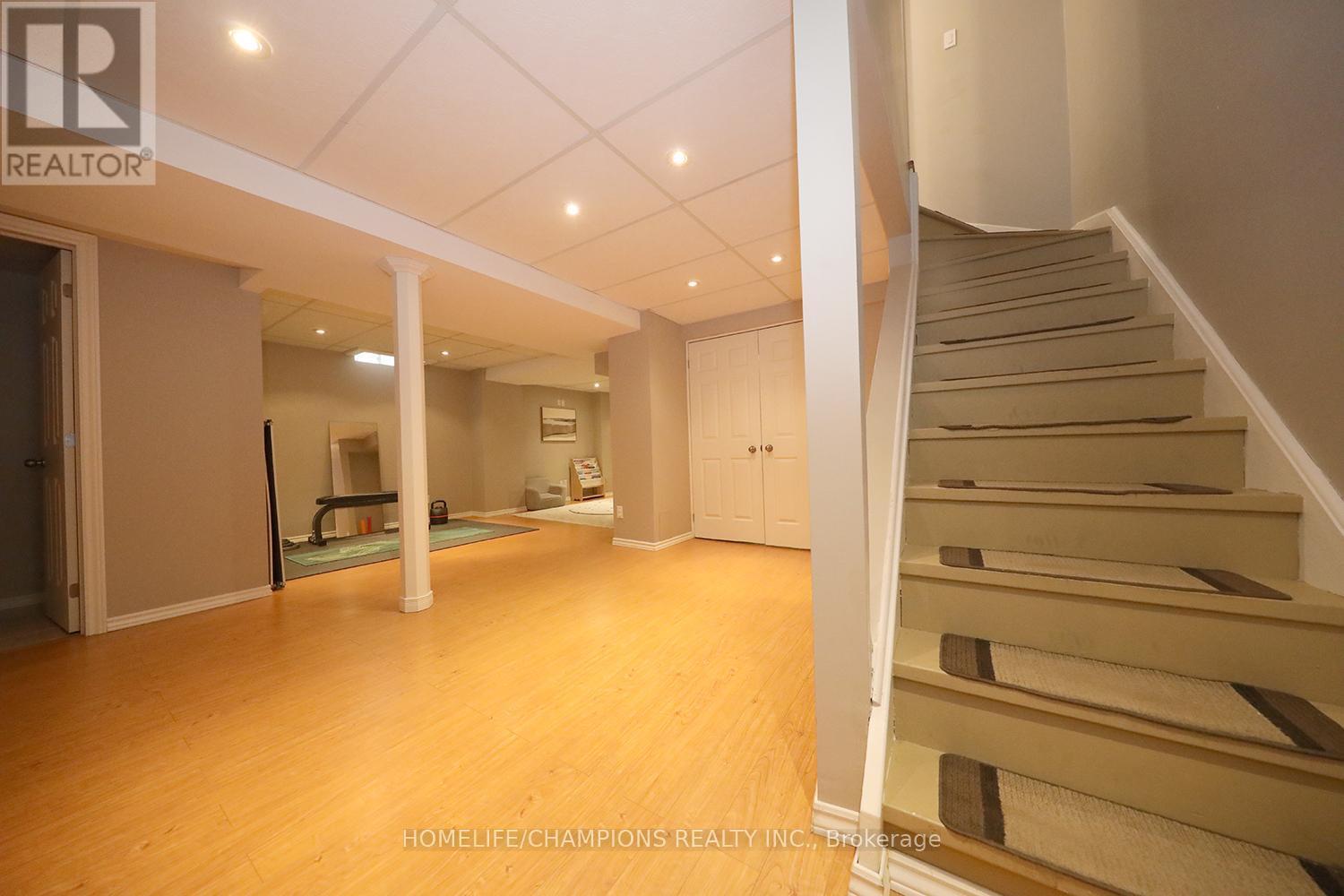 6200 Maple Gate Circle, Mississauga, ON - Indoor Photo Showing Other Room