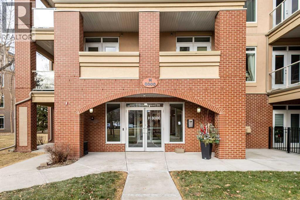 8103, 14 Hemlock Crescent Sw, Calgary, AB - Outdoor With Balcony