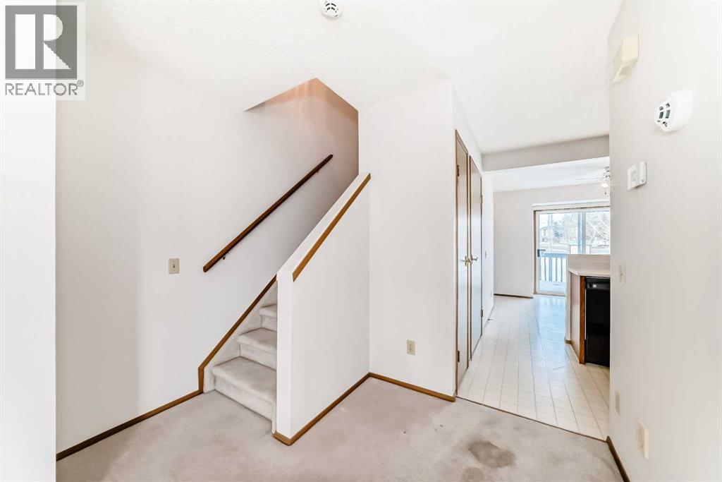 108, 1 Aberdeen Way, Stony Plain, AB - Indoor Photo Showing Other Room