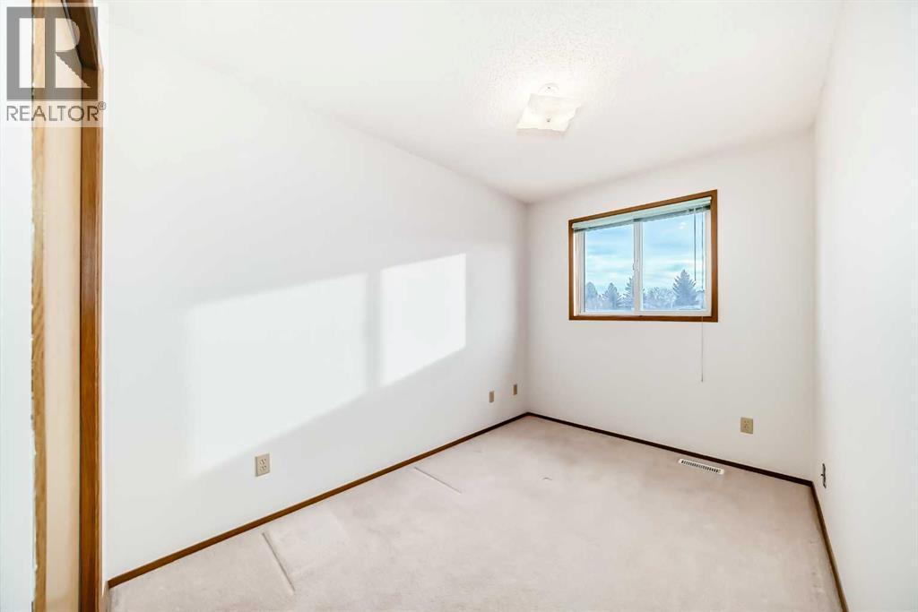 108, 1 Aberdeen Way, Stony Plain, AB - Indoor Photo Showing Other Room