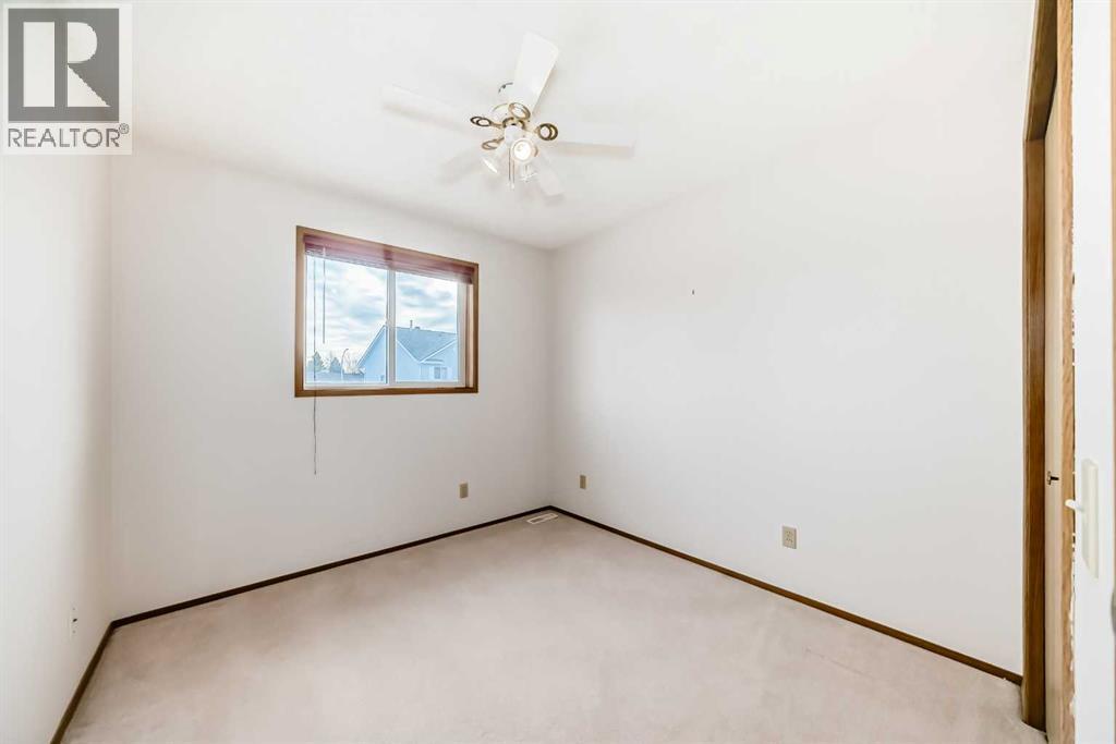 108, 1 Aberdeen Way, Stony Plain, AB - Indoor Photo Showing Other Room
