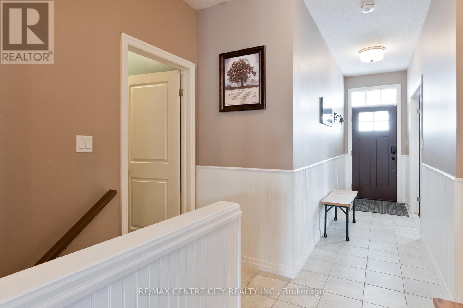 24 Renaissance Drive, St. Thomas, ON - Indoor Photo Showing Other Room