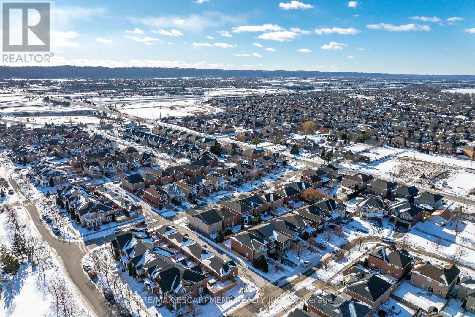 33 Panorama Way, Hamilton, ON - Outdoor With View
