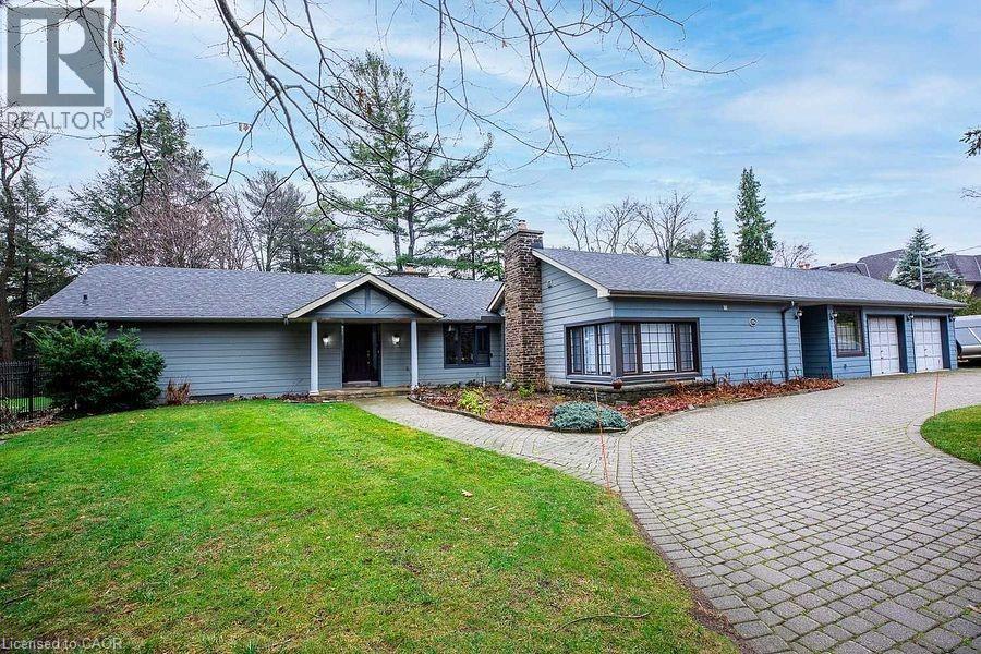 1356 Oak Lane, Mississauga, ON - Outdoor With Facade