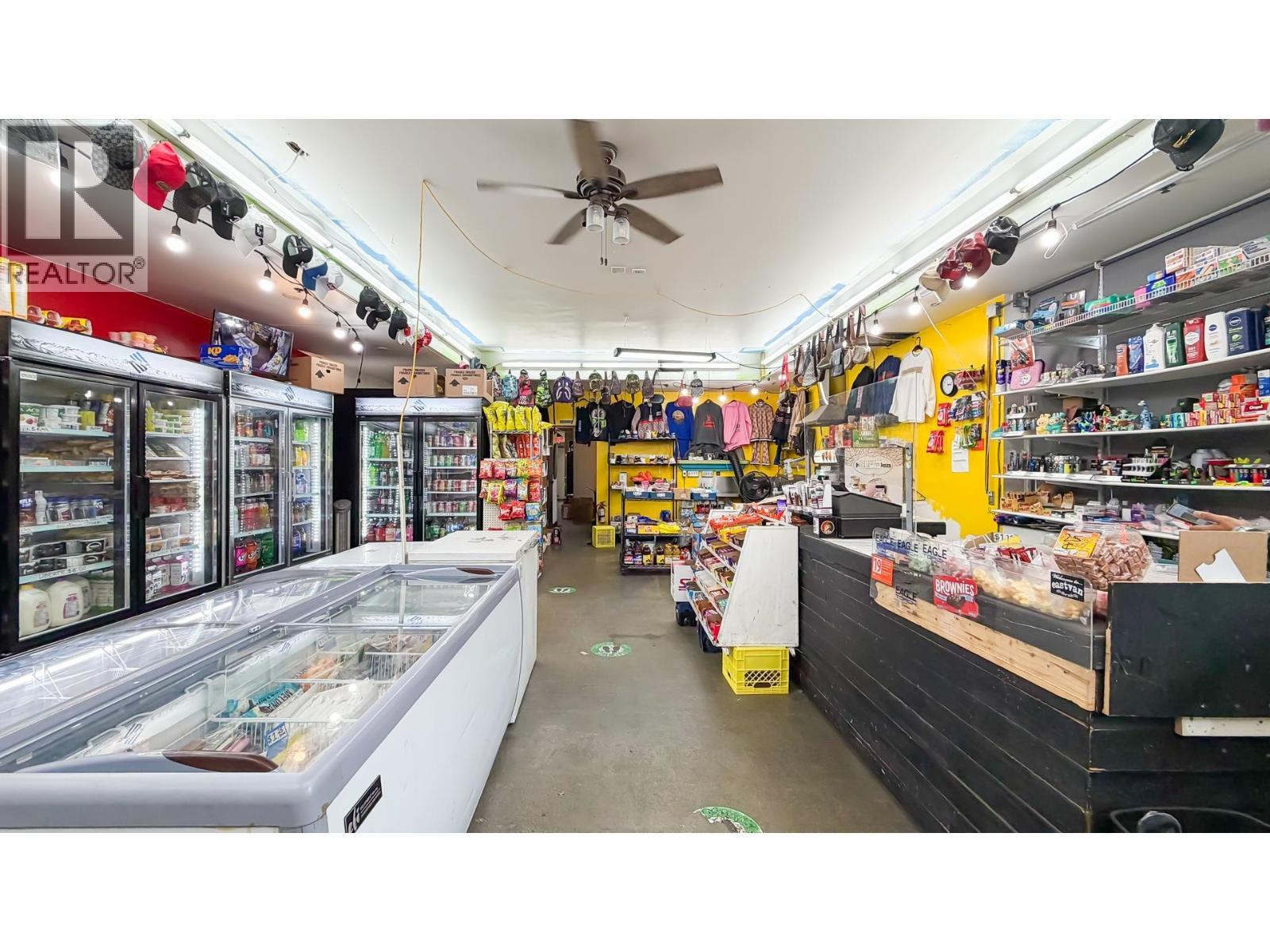 477 Powell Street, Vancouver, BC - Indoor