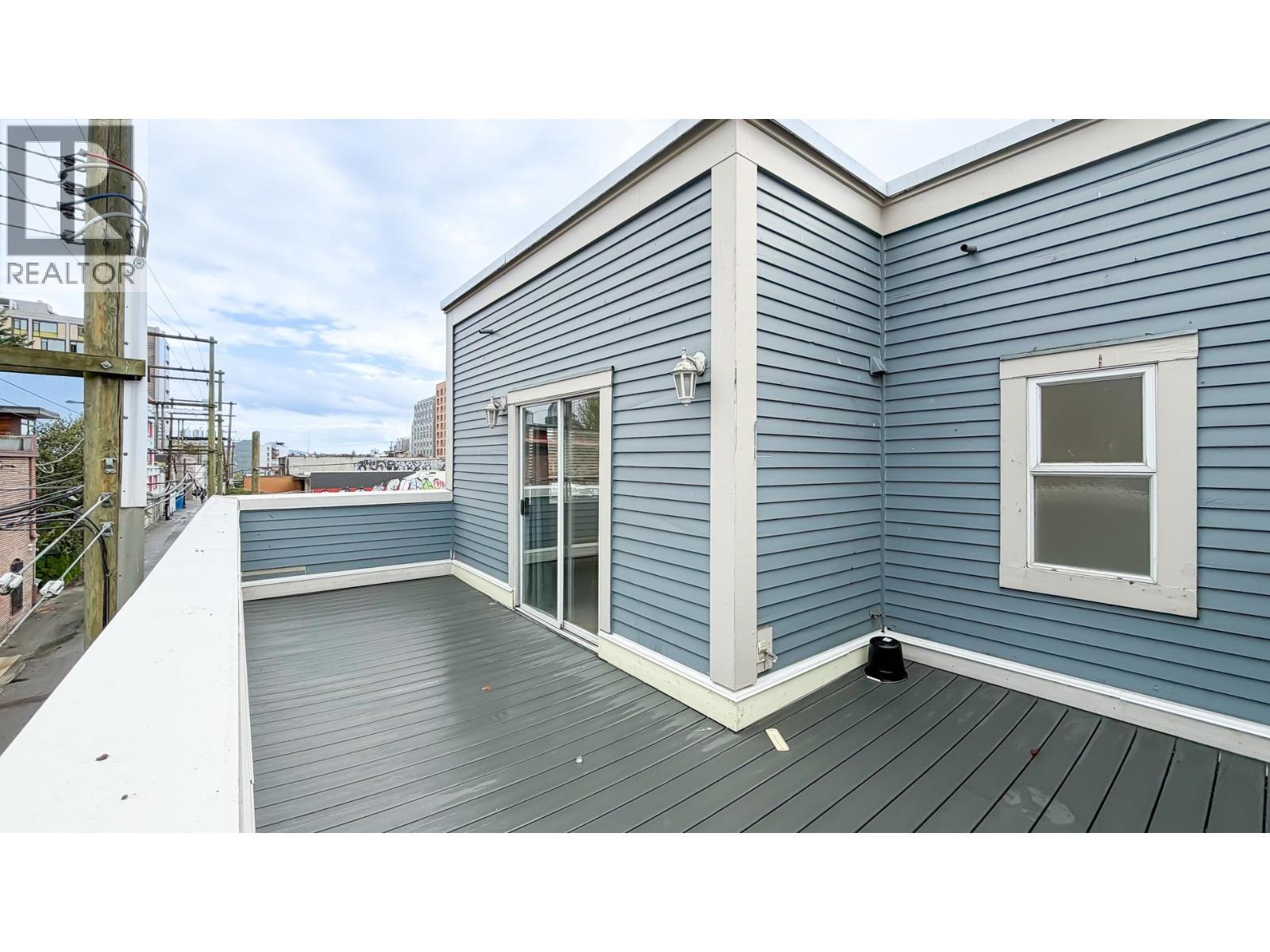 477 Powell Street, Vancouver, BC - Outdoor