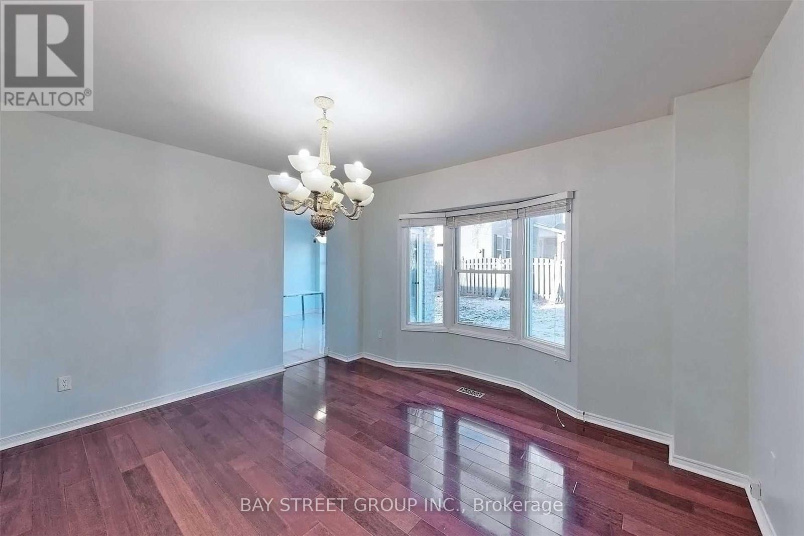 DINNING ROOM - 189 Martindale Avenue, Oakville, ON - Indoor Photo Showing Other Room