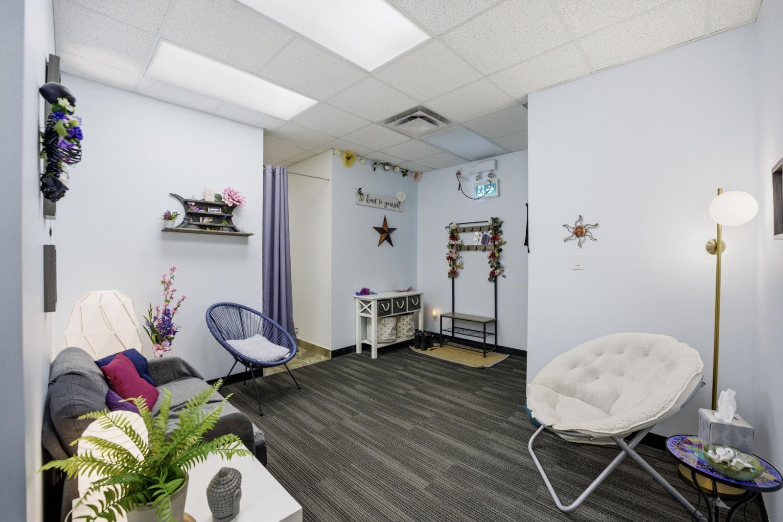 203, 15 Carlton Drive, St. Albert, AB