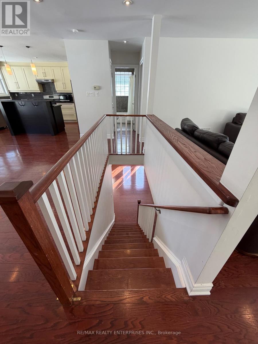 860 Clarkson Road S, Mississauga, ON - Indoor Photo Showing Other Room