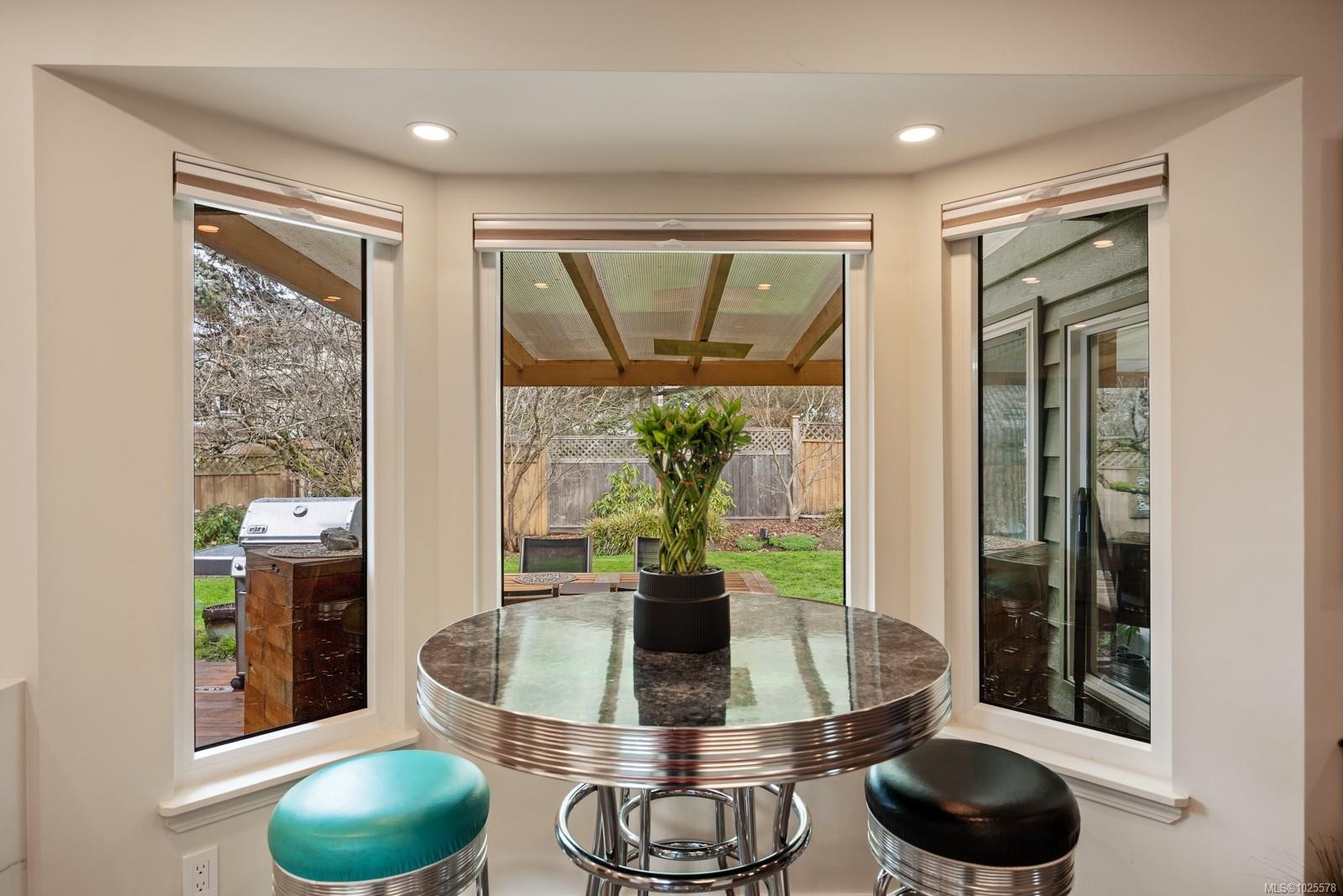 1544 Comox Ave, Comox, BC