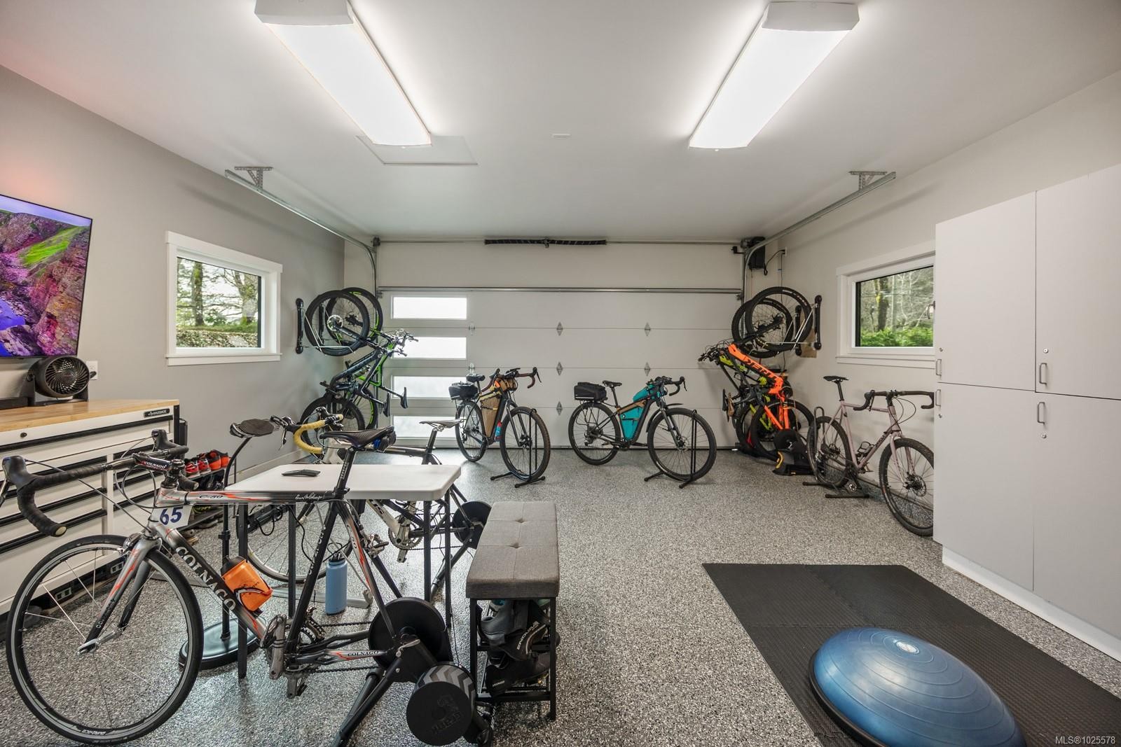 1544 Comox Ave, Comox, BC