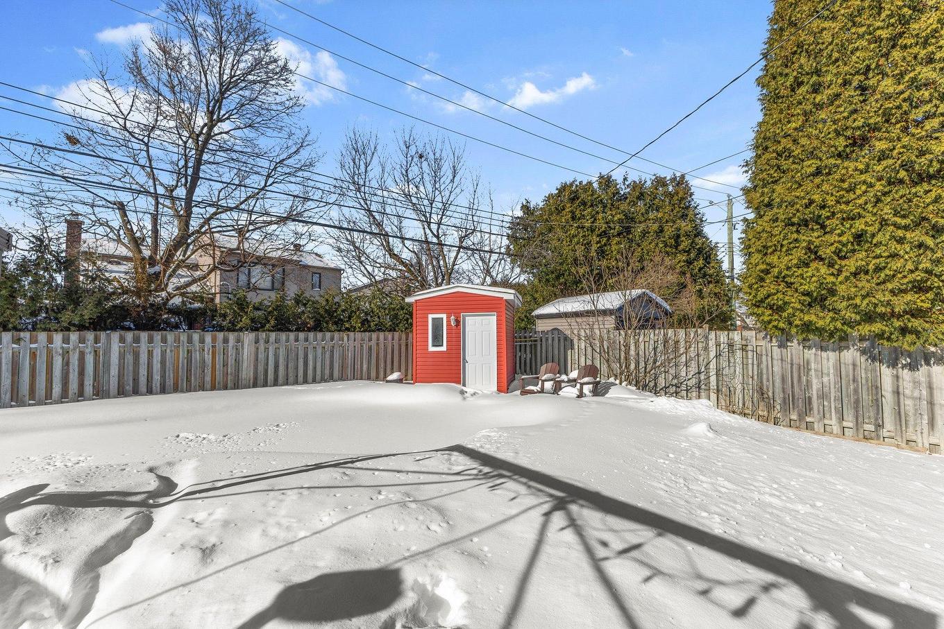Backyard - 28 Rue Eaton, Kirkland, QC - Outdoor