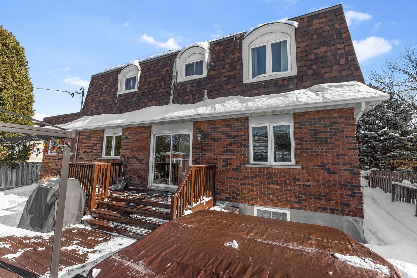 Back facade - 28 Rue Eaton, Kirkland, QC - Outdoor