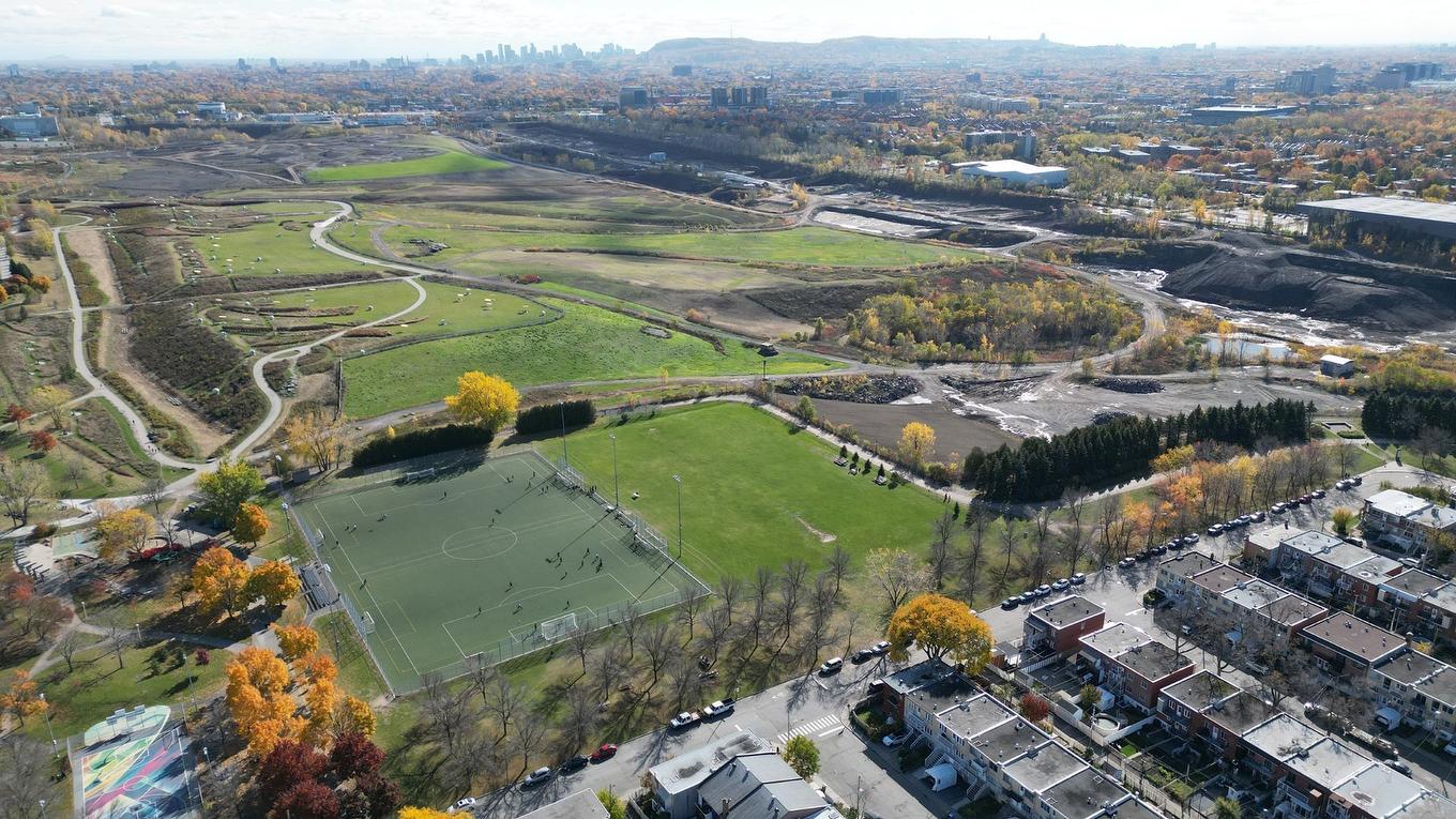 Aerial photo - 9453 Rue Parthenais, Montréal (Villeray/Saint-Michel/Parc-Extension), QC - Outdoor With View