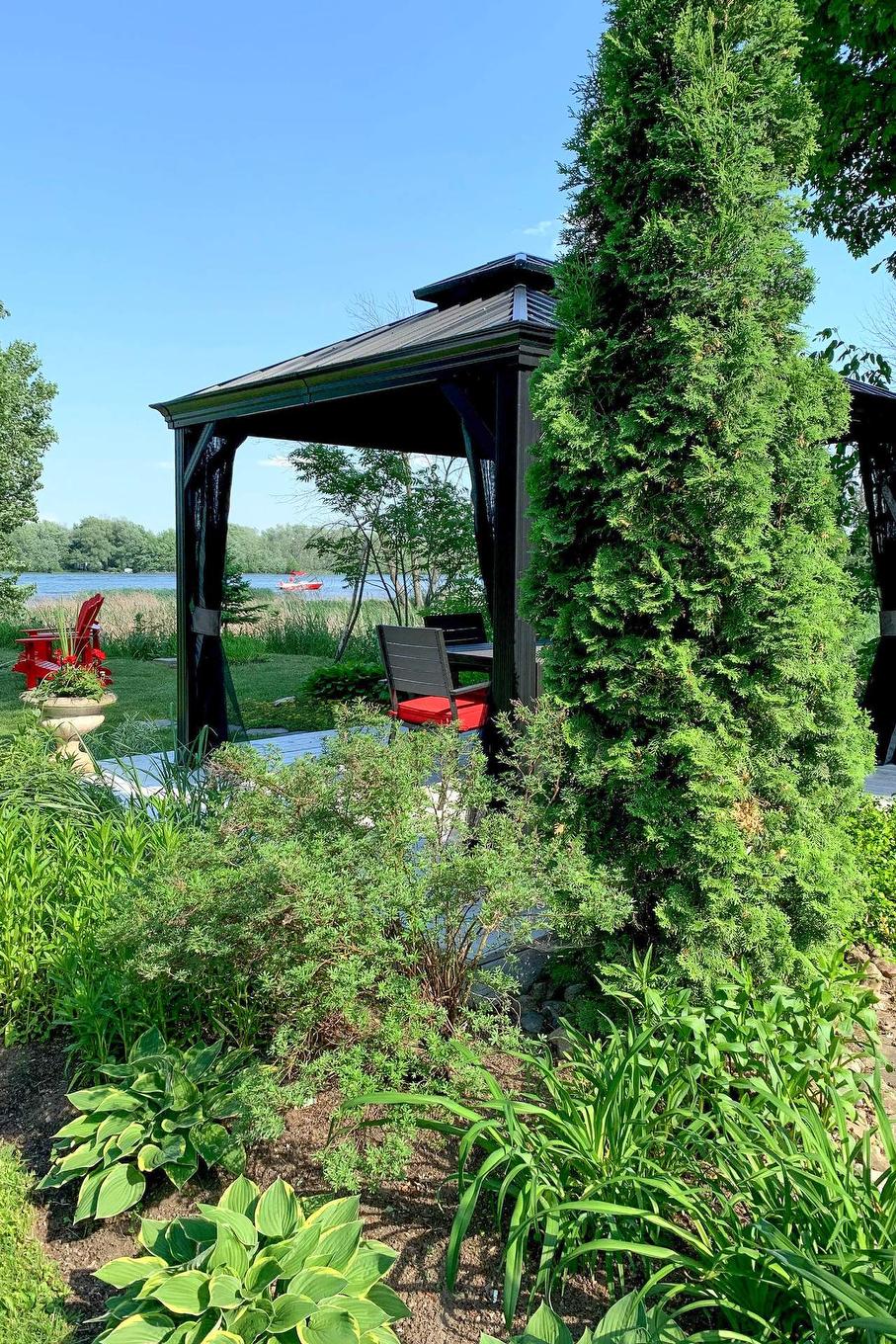 Backyard - 1460 Rue Sheridan, Saint-Jean-Sur-Richelieu, QC - Outdoor