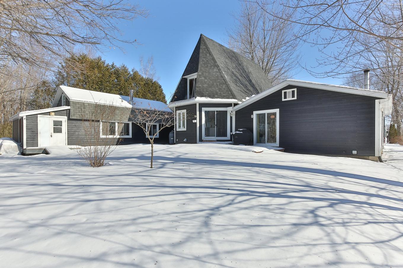 Back facade - 1460 Rue Sheridan, Saint-Jean-Sur-Richelieu, QC - Outdoor