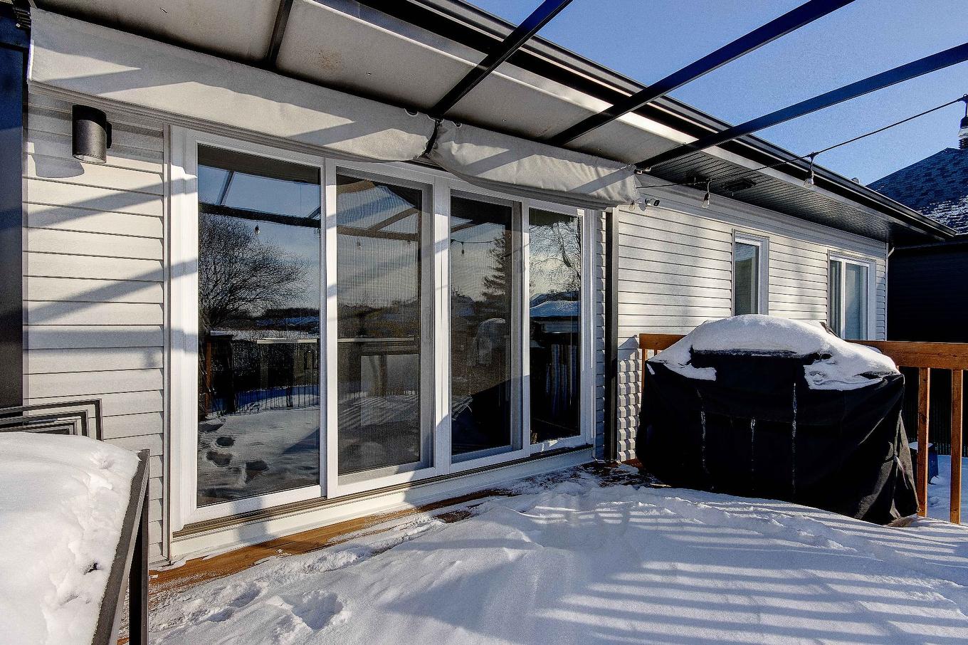 Balcony - 98 Rue Paquin, Saint-Jean-Sur-Richelieu, QC - Outdoor With Exterior