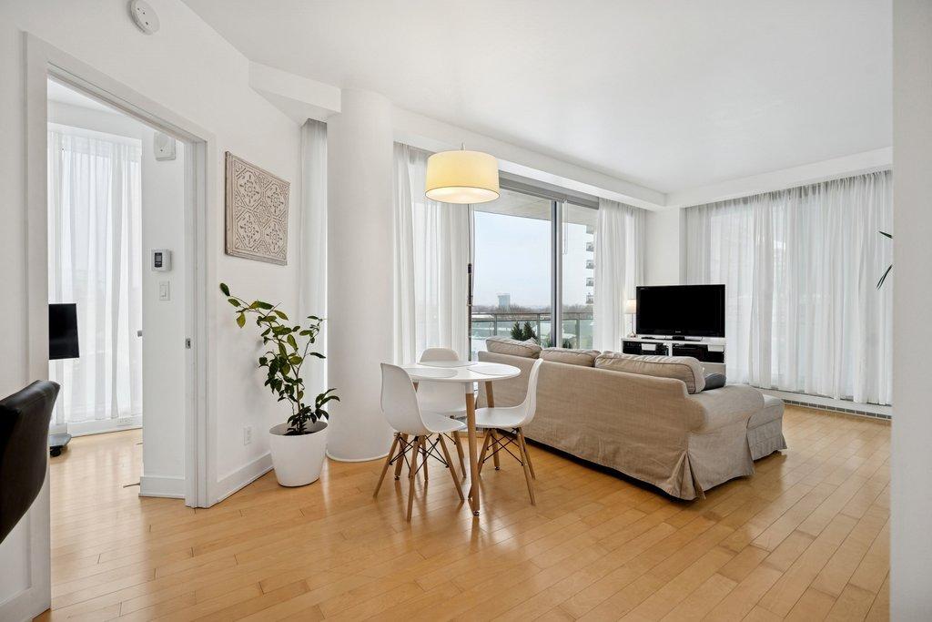 Overall view - 505-185 Rue Laurier, Gatineau (Hull), QC - Indoor Photo Showing Living Room