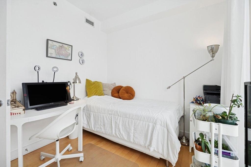 Bedroom - 505-185 Rue Laurier, Gatineau (Hull), QC - Indoor Photo Showing Bedroom