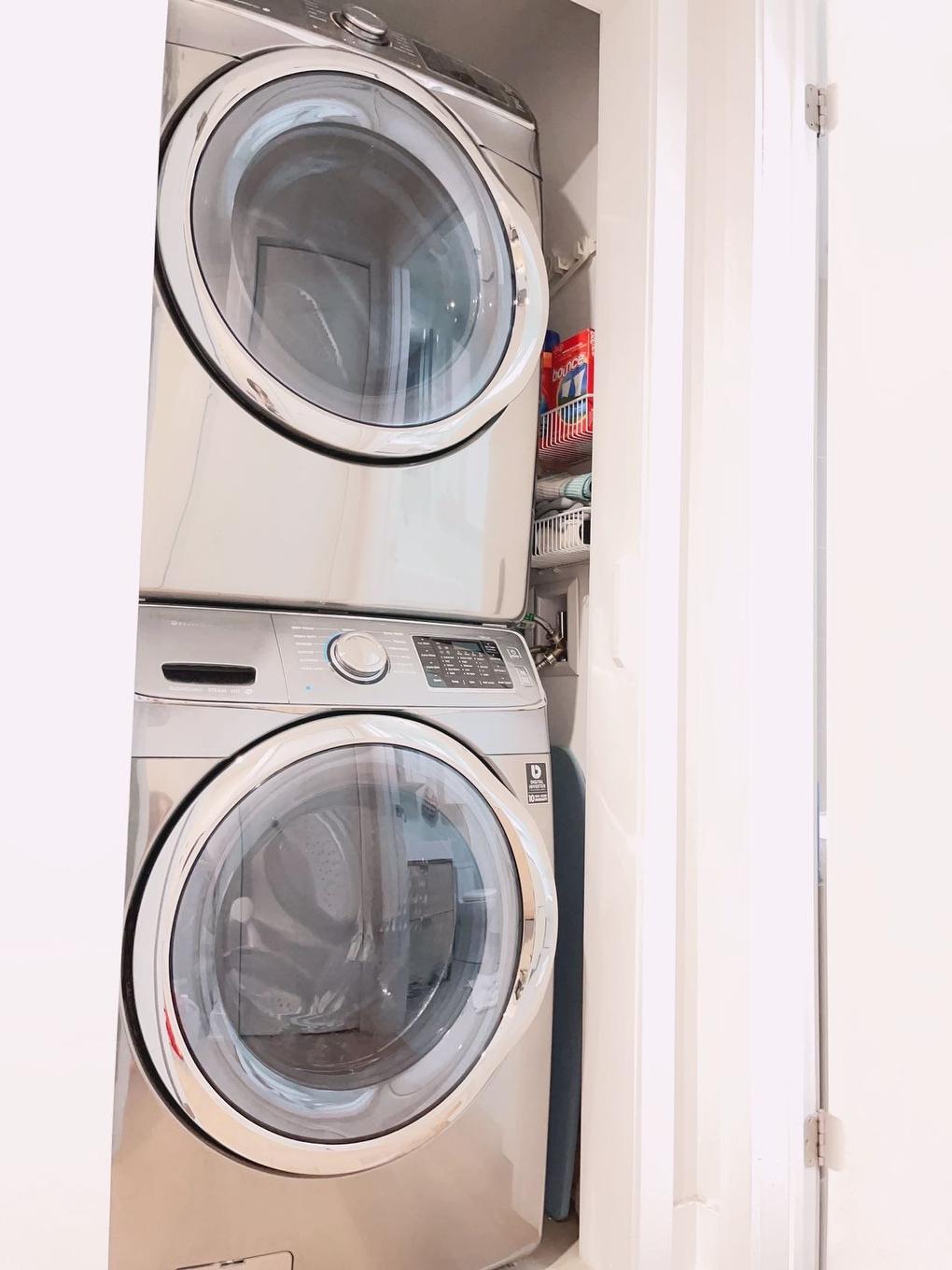 Laundry room - 1110-235 Rue Peel, Montréal (Le Sud-Ouest), QC - Indoor Photo Showing Laundry Room