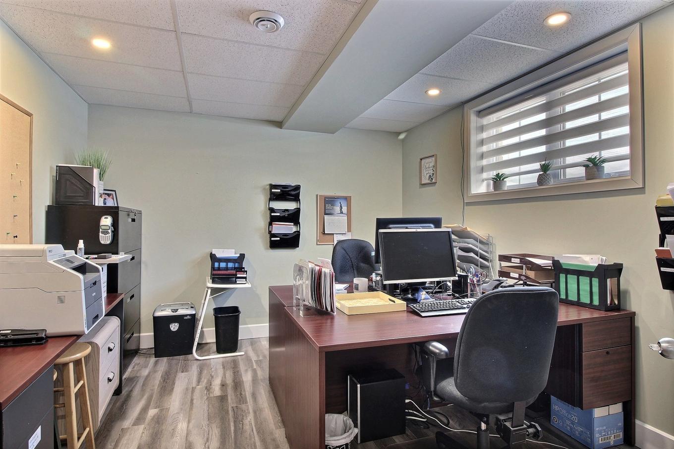 Office - 18 Rue De Champlain, Saint-André-D'Argenteuil, QC - Indoor Photo Showing Office