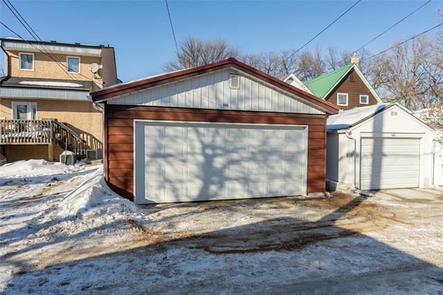 668 Walker Ave, Winnipeg, MB