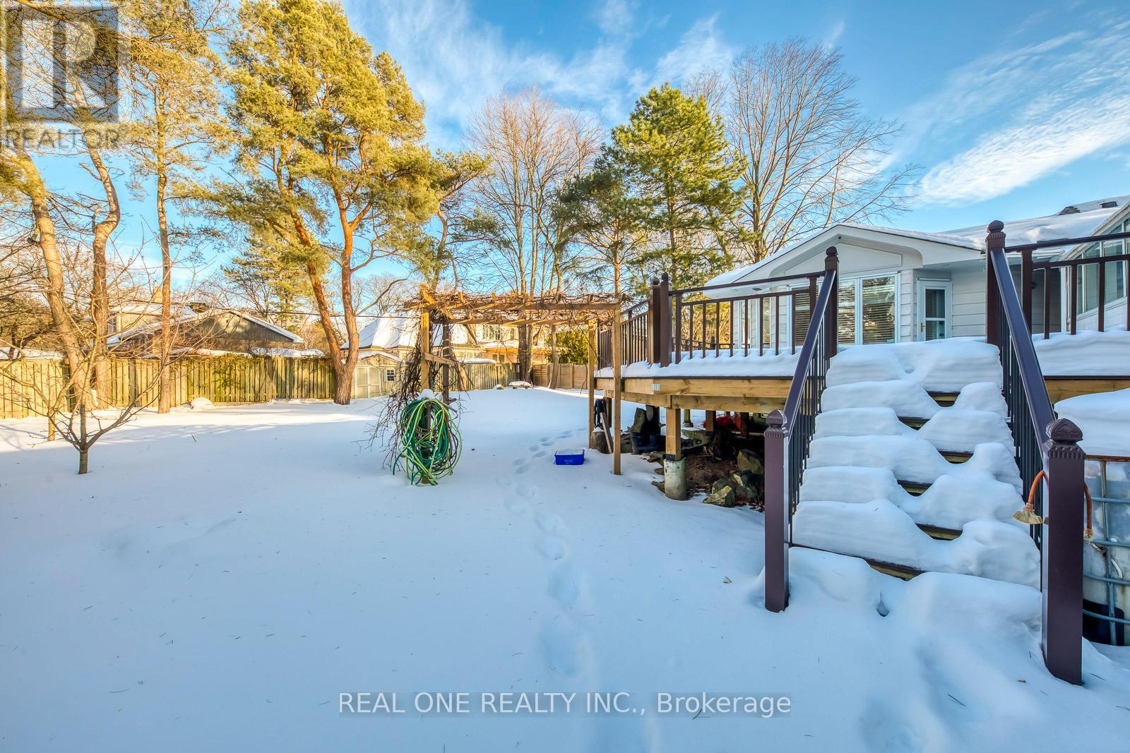 1399 Chriseden Drive, Mississauga, ON - Outdoor