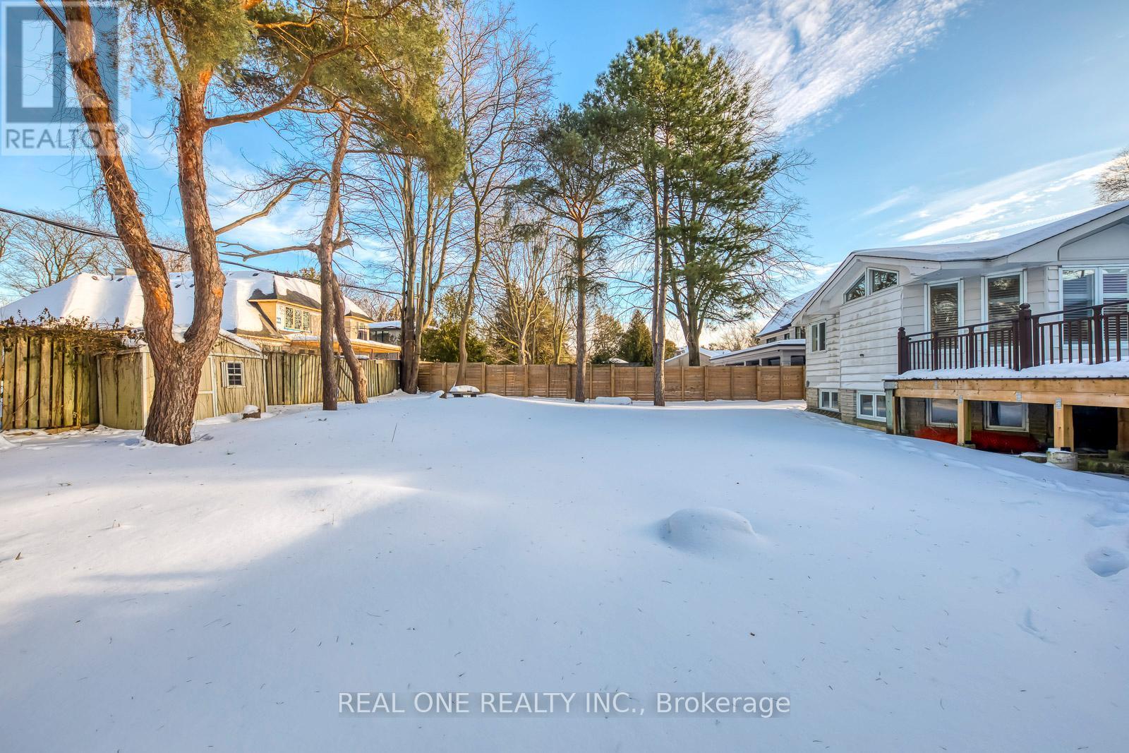 1399 Chriseden Drive, Mississauga, ON - Outdoor