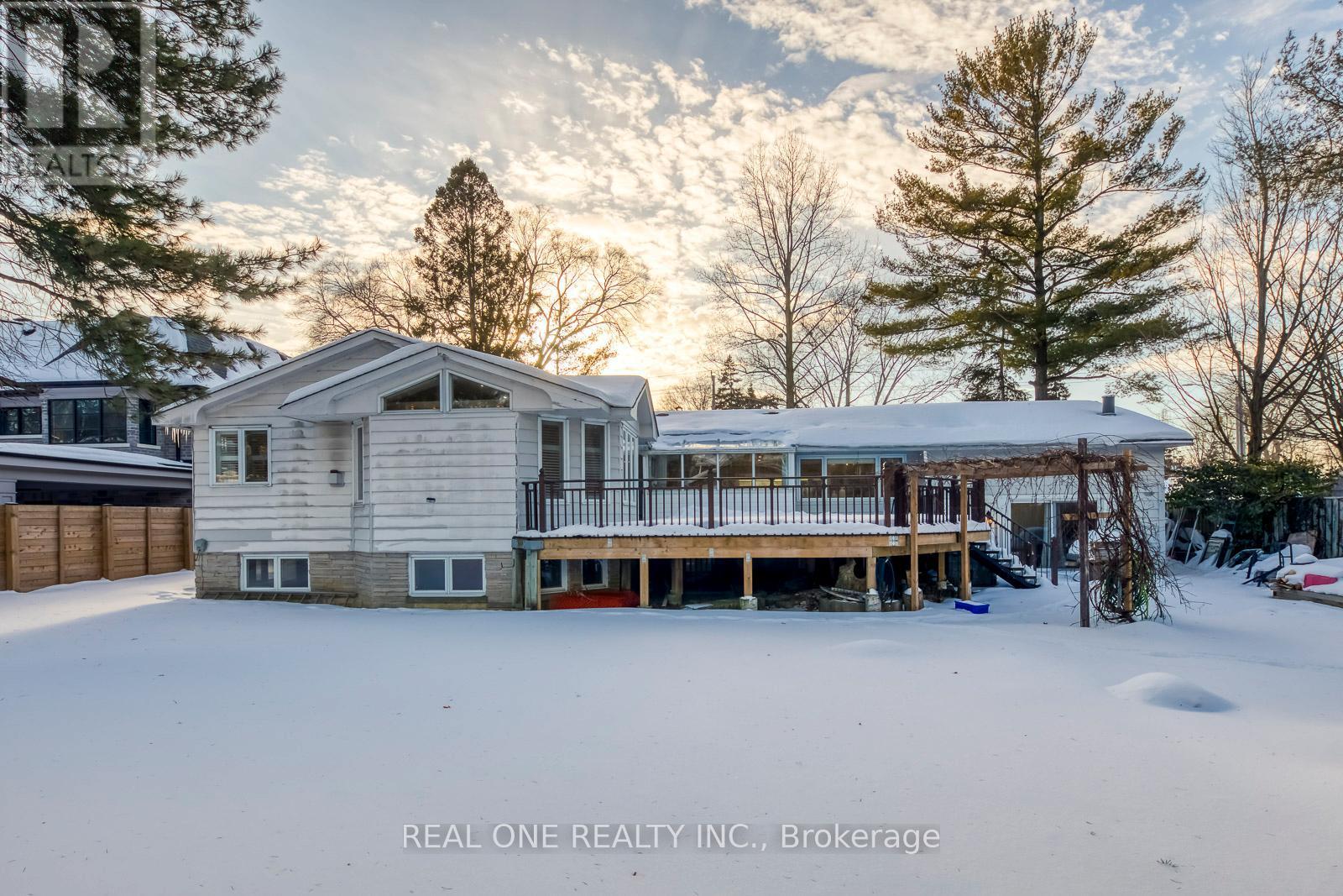 1399 Chriseden Drive, Mississauga, ON - Outdoor With Deck Patio Veranda