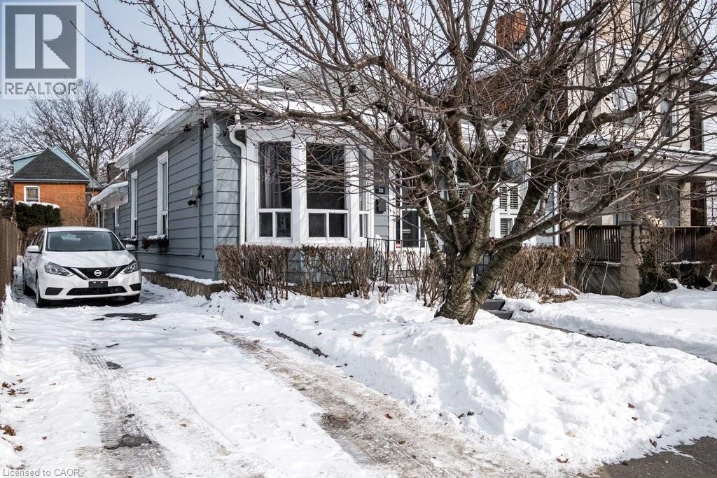 50 Macaulay Street W, Hamilton, ON - Outdoor